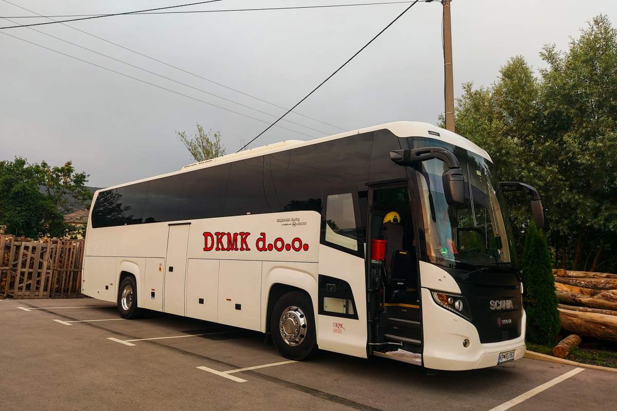 avtobus podjetja DKMK