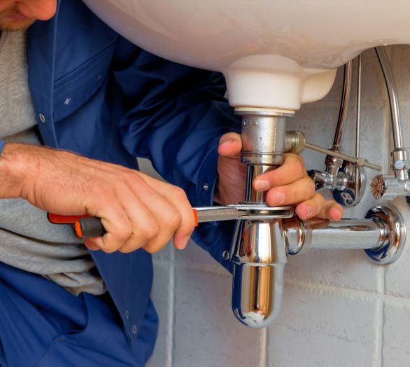 Izvedba vodovodnih in ogrevalnih inštalacij - popravilo umivalnika