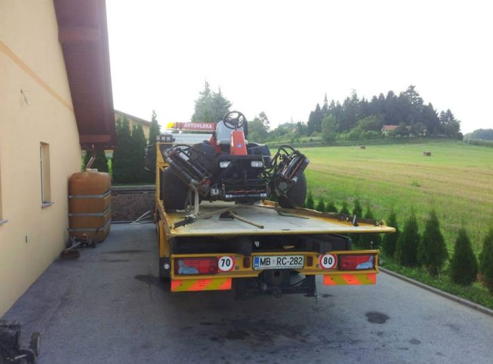 prevoz različnih vozil in predmetov, avtovleka in pomoč na cesti Štajerska