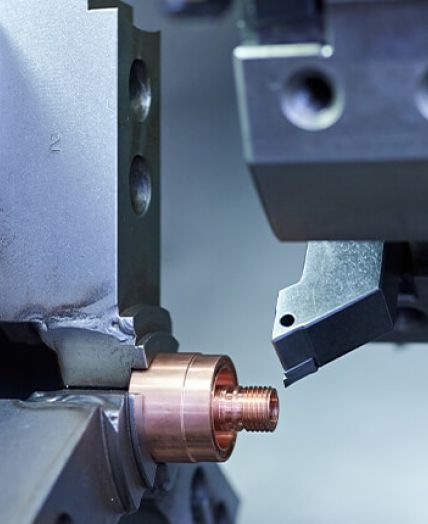 CNC obdelava kovin in orodjarstvo - dobra izbira
