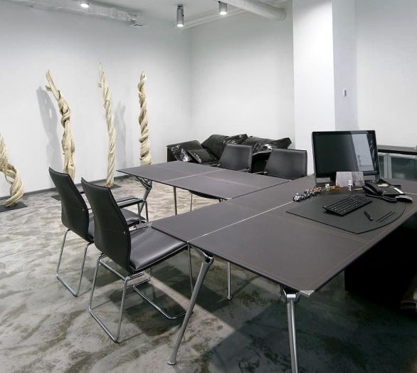 moderni pisarniški stoli