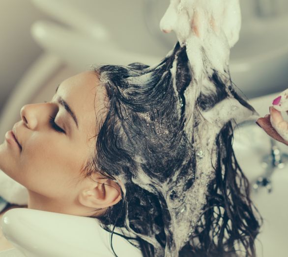 umivanje ženskih las