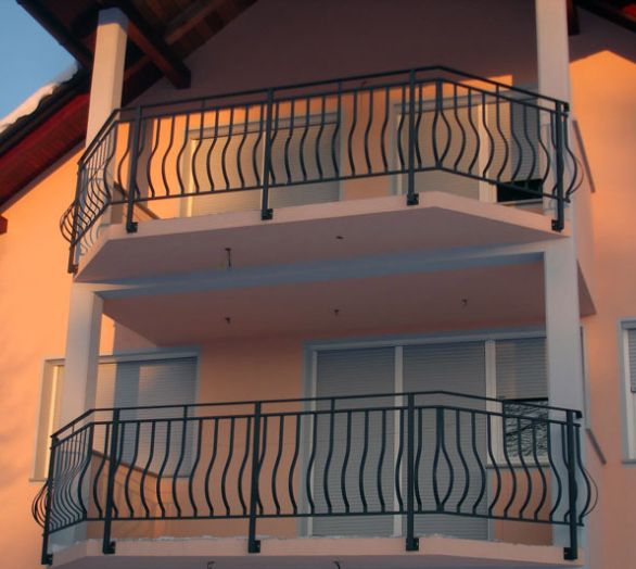 Kovane balkonske ograje, K in K KOV, d.o.o.