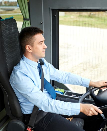 Najem avtobusa za prevoz oseb po Sloveniji in Evropi - izkušeni vozniki