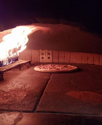 krušna peč pizzerije v Kamniku