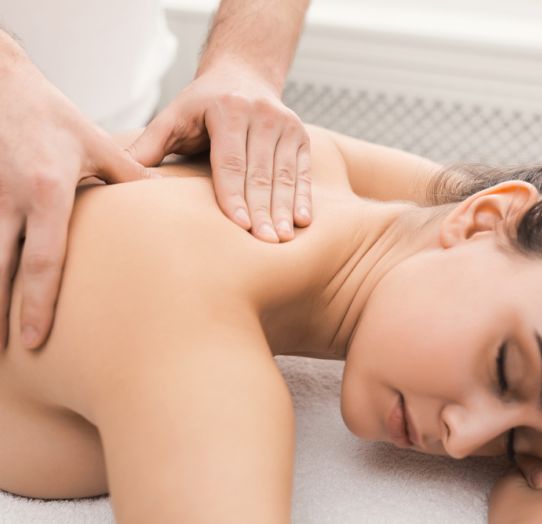 Terapevtske masaže so namenjene tudi sproščanju