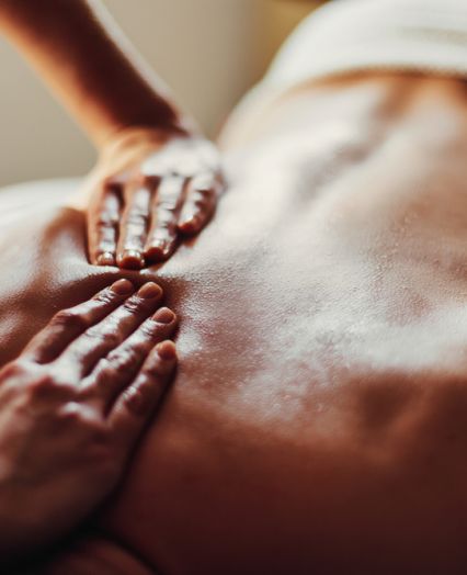 Upraba različnih tehnik pri terapevtski masaži iz Celja