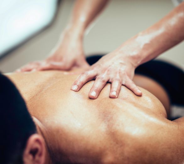 terapevtska masaža hrbta