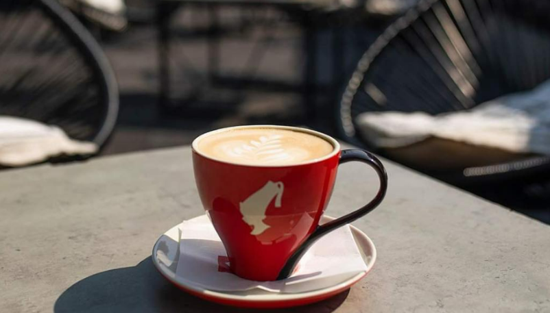 Razvajanje s torticami in pecivom v Hajdini pri Ptuju, obiščite Art Caffe