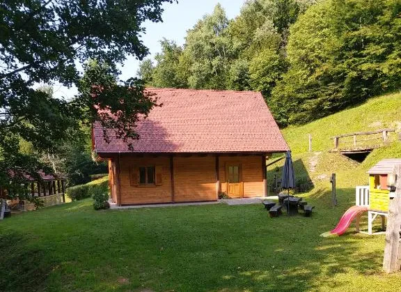 Udobna brunarica Štajerska za najem v mirnem okolju