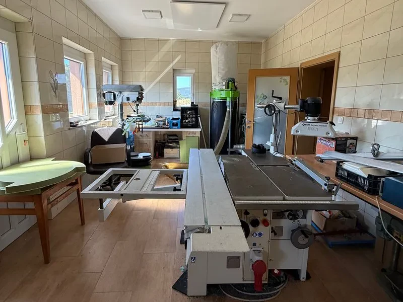 CNC obdelava plastike in umetne mase Dolenjska