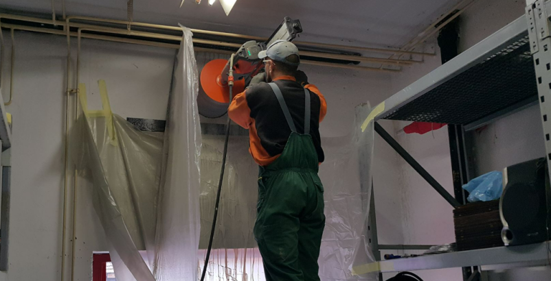 Zakaj izbrati diamantno rezanje in vrtenje betona Slovenija pri podjetju Jelen Mengeš?