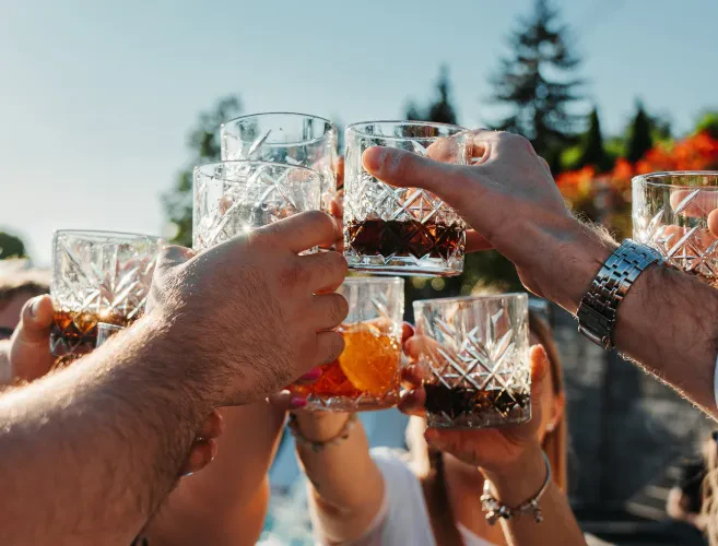 Kako izbrati dober catering za poroke Slovenija?