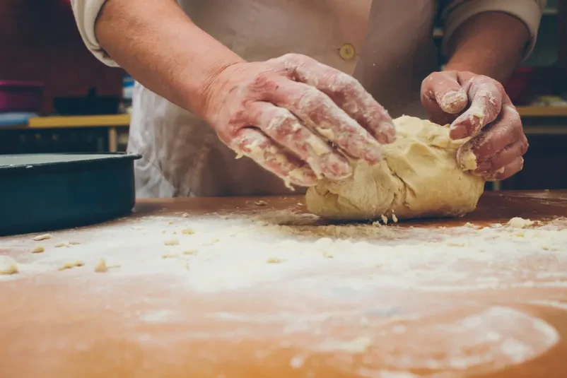 Kam na burek in pico po kosu v Moravčah?