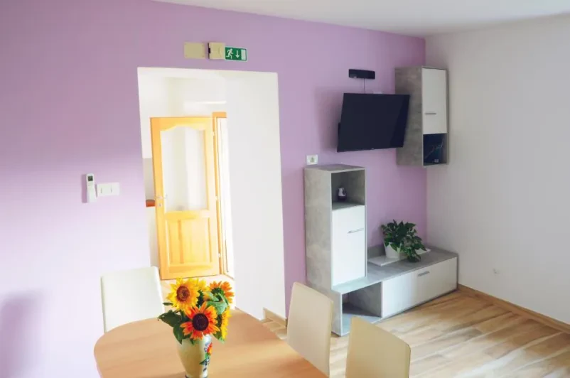 Apartma za 6 oseb v Vipavi, rezervirajte svoj oddih