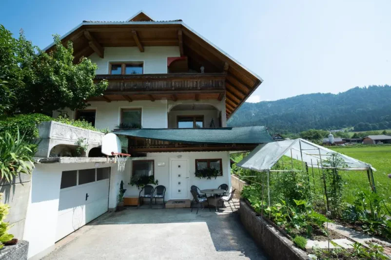 Družinski apartma Žirovnica