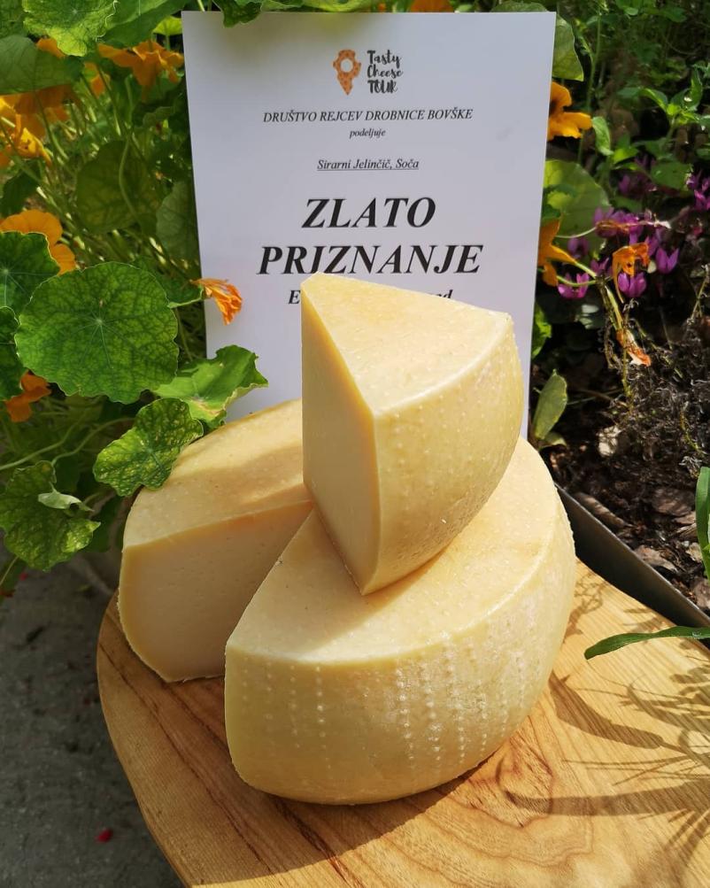 Ekološki ovčji sir Goriška