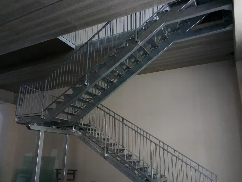 Izdelava in montaža jeklenih konstrukcij Obala, Kras