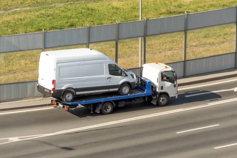 Kvalitetna asistenca in popravila tovornih vozil Slovenija