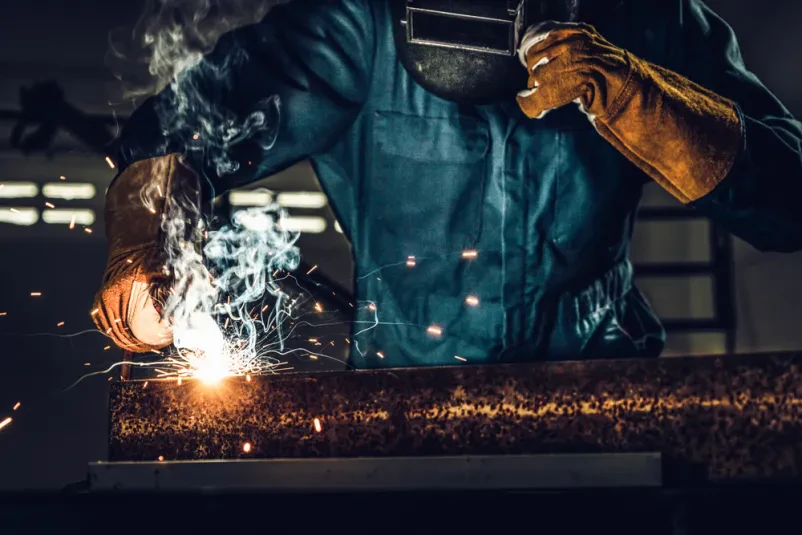 Zakaj izbrati lasersko varjenje v industriji?
