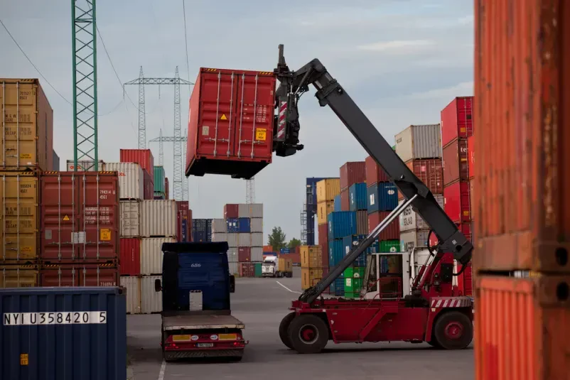 Mendarodna logistika Slovenija