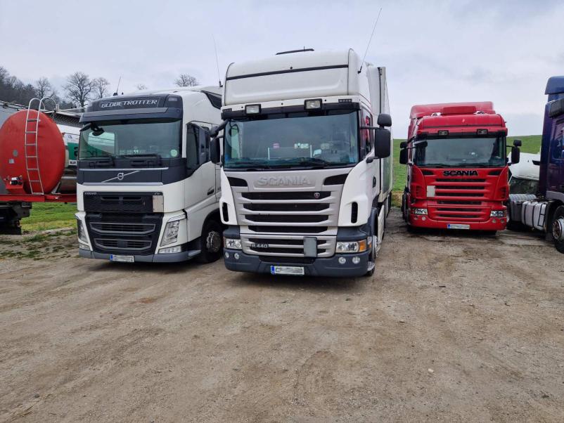 Kontejnerski in hladilniški prevozi Slovenija