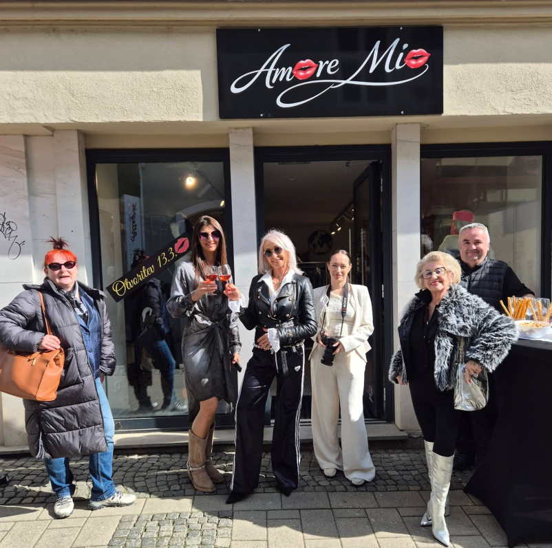 Obutev in modni dodatki za popoln videz Maribor