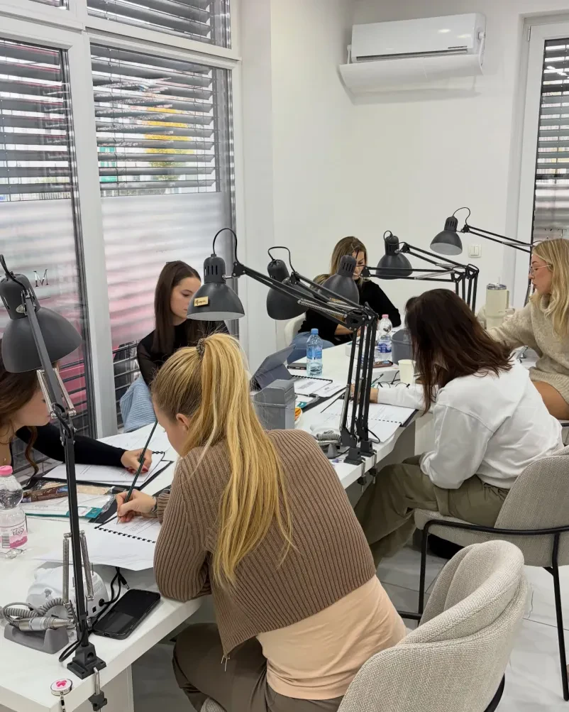 Izobraževanje za parmanentni make up Ljubljana