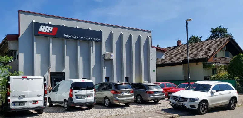 Zakaj na področju prodaje kvalitetne industrijske opreme Slovenija izbrati AIR-G?