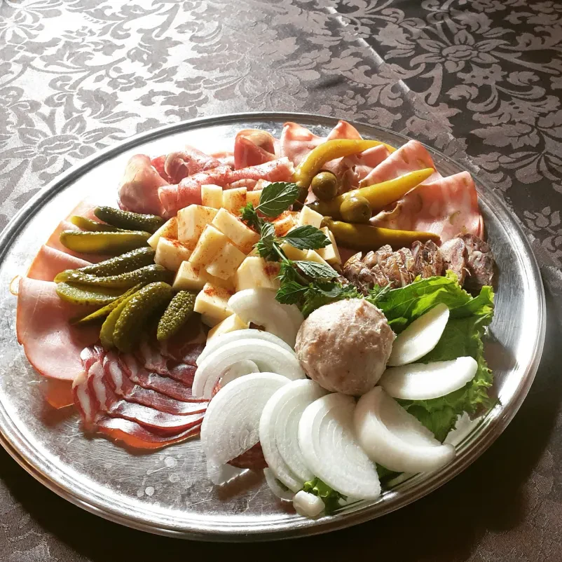 Prostor za zaključene družbe Gorenjska