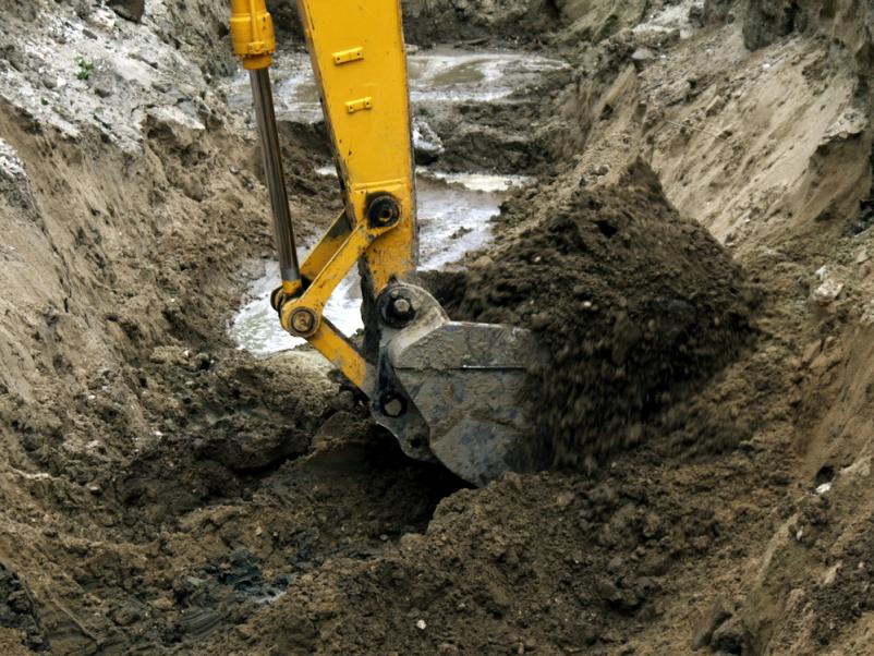 Nakup rabljenega bagra Ljubljana s strokovno podporo