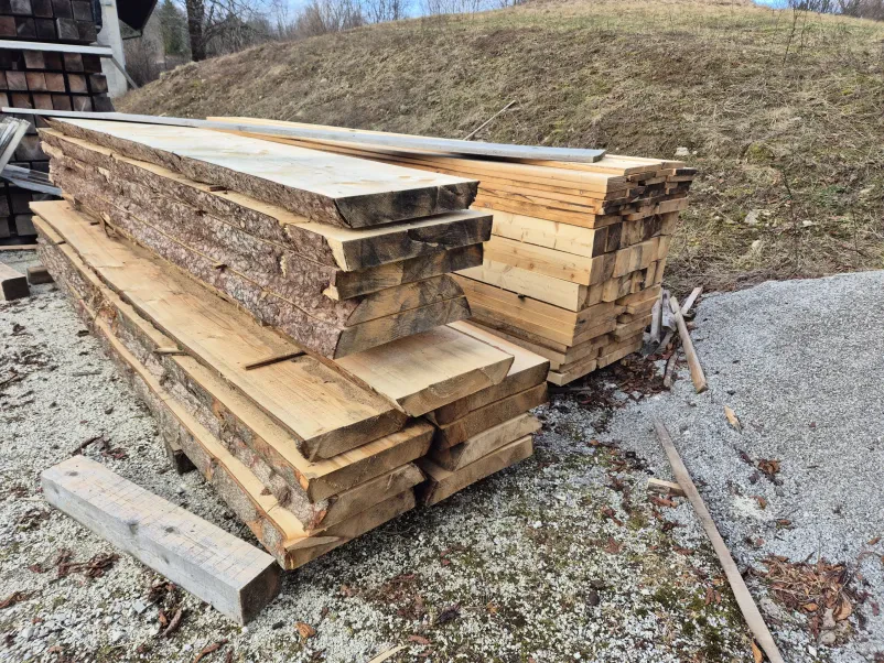 Obdelava lesa Primorsko-Notranjska