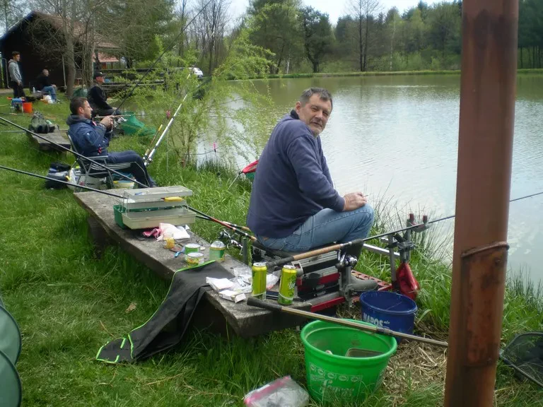 Ribiška družina Bela krajina