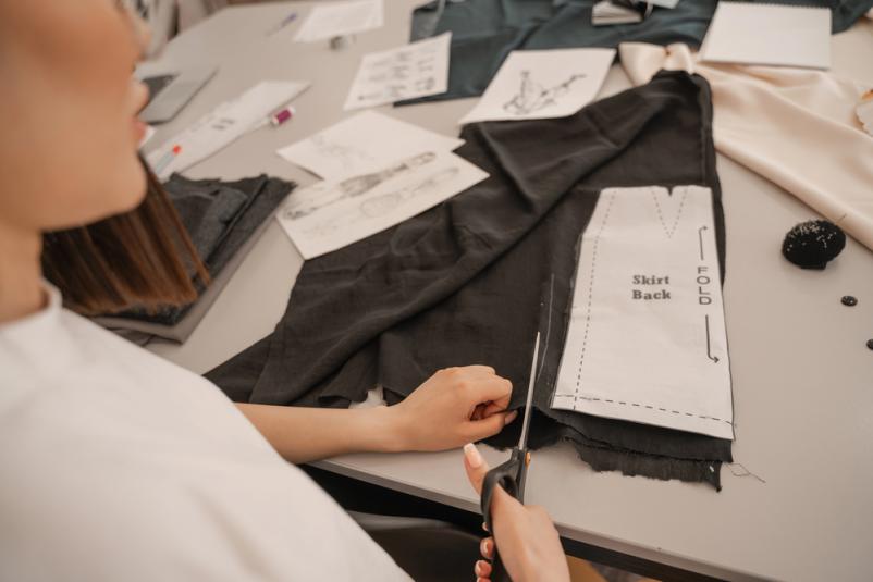 Popravilo oblačil Novo Mesto, strokovna šiviljska storitev