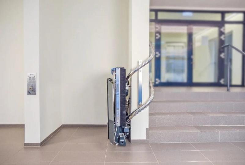 Prodaja in vgradnja dvigal za invalide