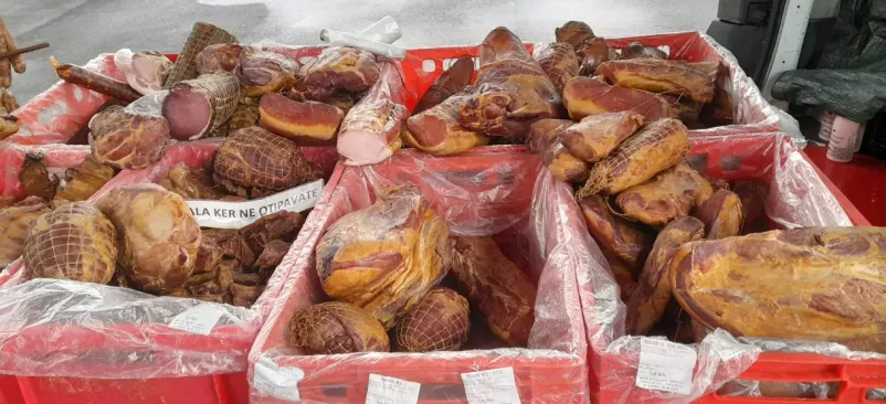 Zaključene družbe in domača ponudba v osrčju Haloz