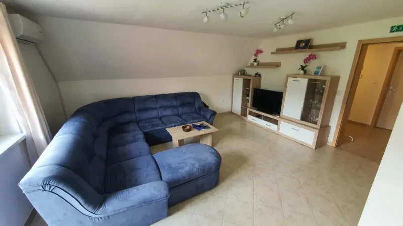 Apartma Nomenj med Bledom in Bohinjem