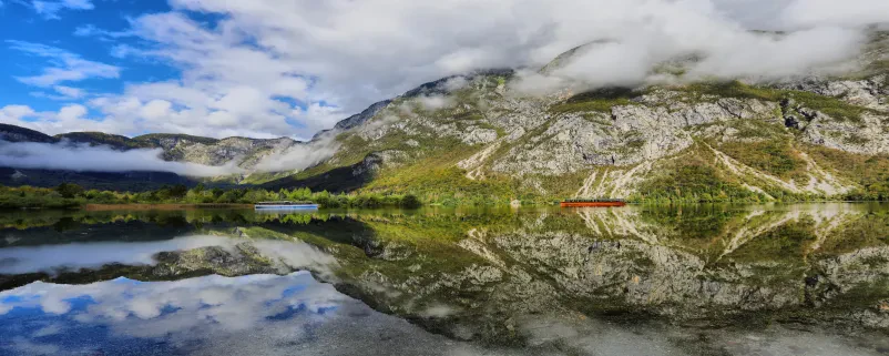 V naših ugodnih sobah in apartmajih v Bohinju se boste počutili udobno!