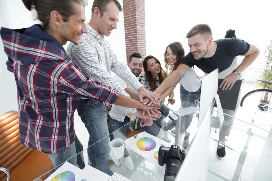 Strateški pristop k načrtovanju nepozabnega teambuildinga