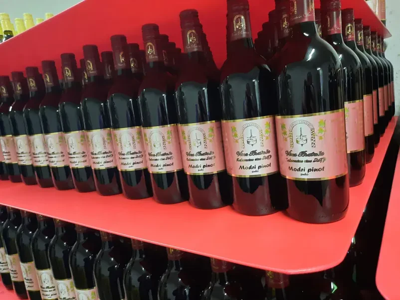 Degustacije, zaključene družbe in nastanitev na kmetiji