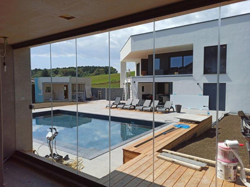 Zasteklitve terase Savinjska, Primorska