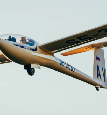 Aeroklub, šola jadralnega letenja