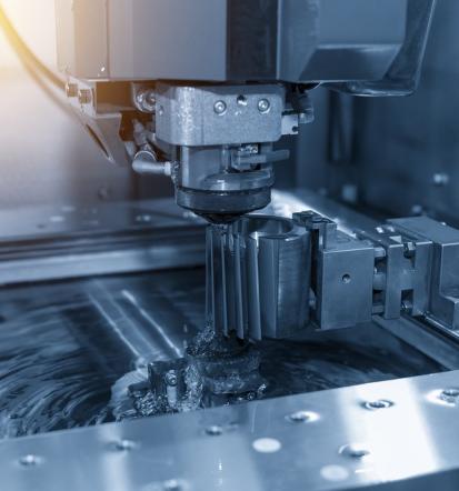 Dober servis CNC stroje