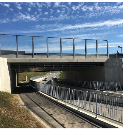 Gradnja, obnova in vzdrževanje cest ter parkirišč