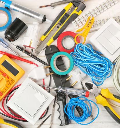 Sončne elektrarne, elektroinštalacije in elektro projektiranje