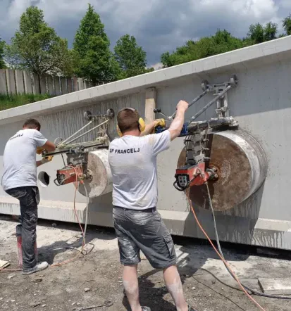 Diamantno kronsko rezanje betona v Ljubljani, Osrednji Sloveniji