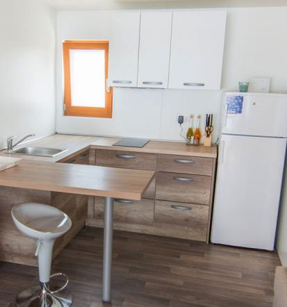 Po vaši želji vam mobilno hiško opremimo z belo tehniko, multimedijo
