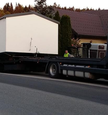 Izdelava in prodaja mobilnih hišk, lesena konstrukcija je varna pred propadanjem in insekti