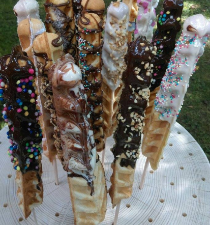 WAFFLE TO GO preprosto moraš sprehoditi