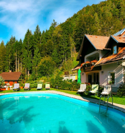 Gostilna, picerija, penzion, apartmaji, sobe Kranjska Gora